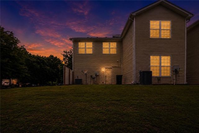 2326 Nicole Drive, Hampton, GA 30228