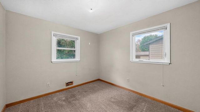 1438 2nd Avenue SW, Rochester, MN 55902