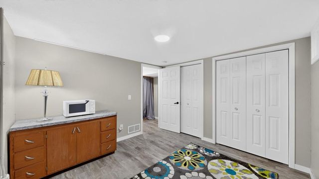 1438 2nd Avenue SW, Rochester, MN 55902