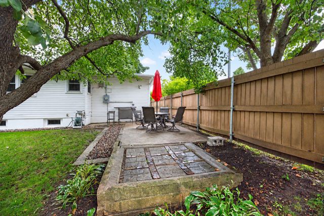 1438 2nd Avenue SW, Rochester, MN 55902