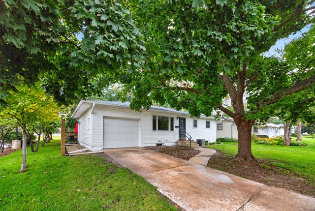 1438 2nd Avenue SW, Rochester, MN 55902