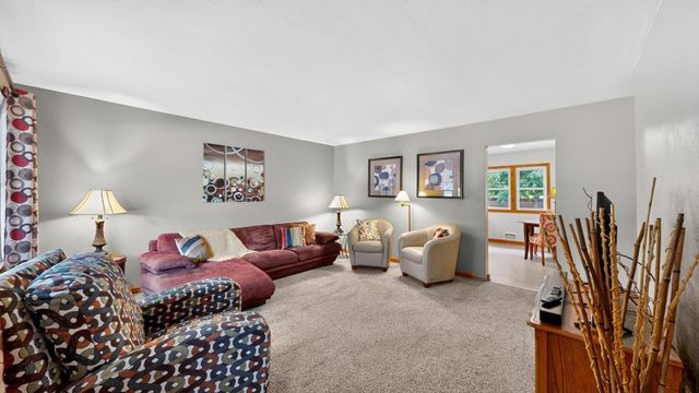 1438 2nd Avenue SW, Rochester, MN 55902