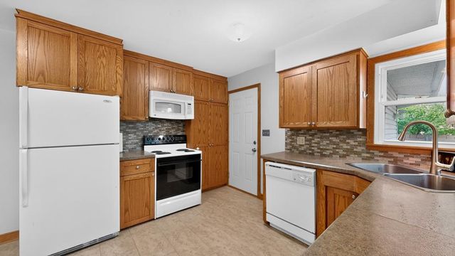1438 2nd Avenue SW, Rochester, MN 55902