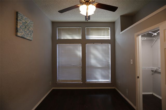 3406 Country Club Drive W 272, Irving, TX 75038