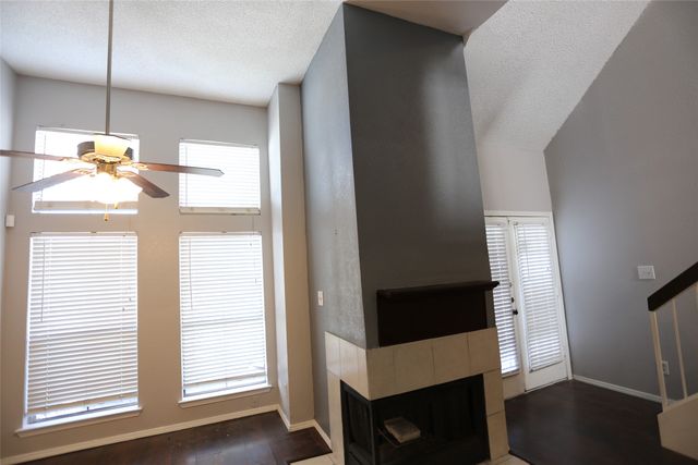 3406 Country Club Drive W 272, Irving, TX 75038