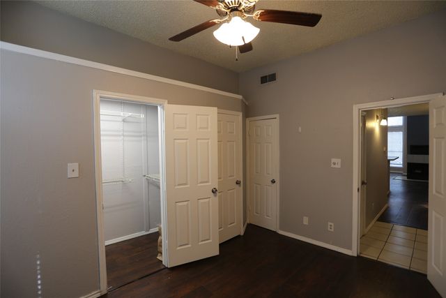 3406 Country Club Drive W 272, Irving, TX 75038