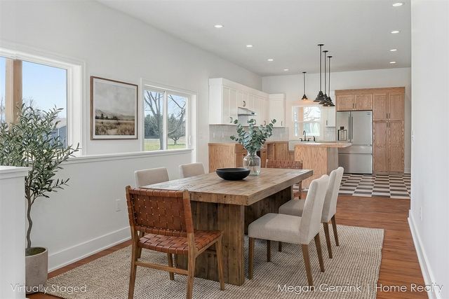 6530 Riverside Road, Fennville, MI 49408