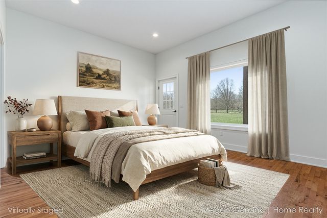 6530 Riverside Road, Fennville, MI 49408