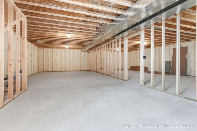 6530 Riverside Road, Fennville, MI 49408