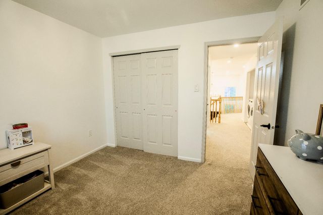 93 KULP RD W, Chalfont, PA 18914