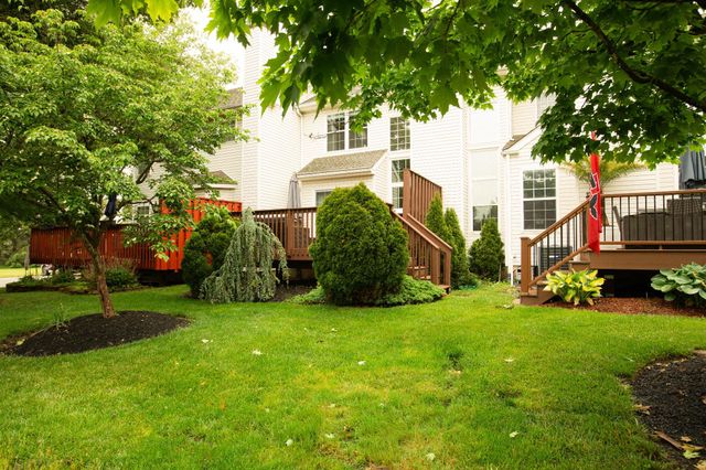 93 KULP RD W, Chalfont, PA 18914