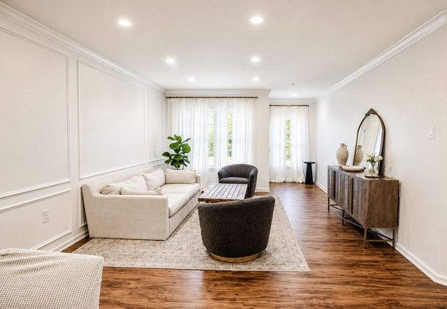 93 KULP RD W, Chalfont, PA 18914