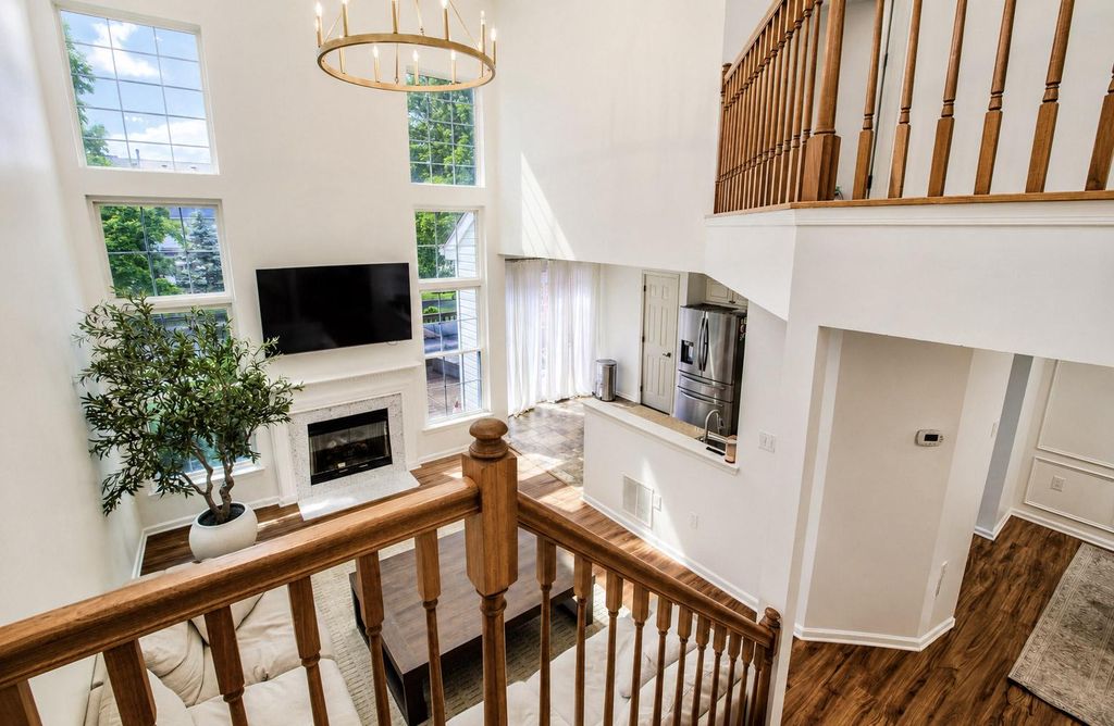 93 KULP RD W, Chalfont, PA 18914