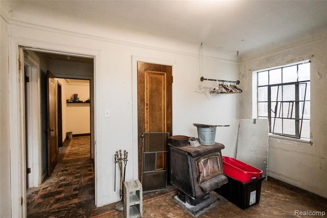 16766 Greenlawn Street, Detroit, MI 48221