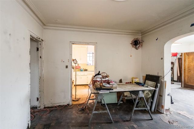 16766 Greenlawn Street, Detroit, MI 48221