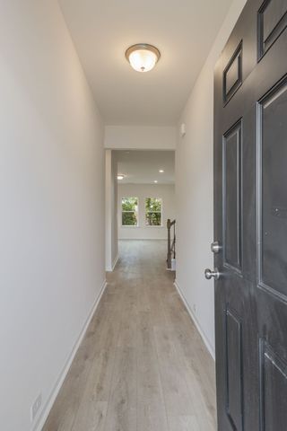 572 Nightengale Ridge Dr, Columbia, TN 38401