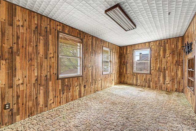 407 N Main Street, Sand Springs, OK 74063