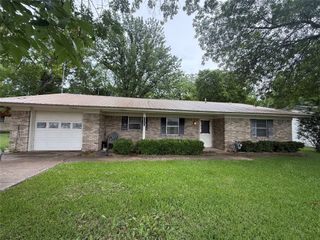 25362 FM-137, Petty, TX 75470