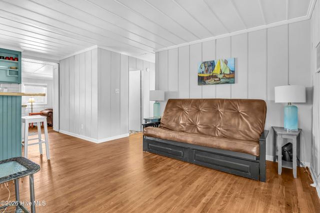 610 N Topsail Drive, Surf City, NC 28445