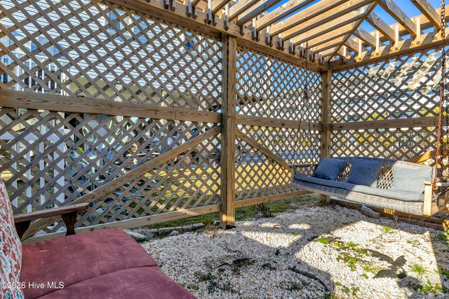 610 N Topsail Drive, Surf City, NC 28445