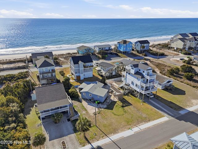 610 N Topsail Drive, Surf City, NC 28445