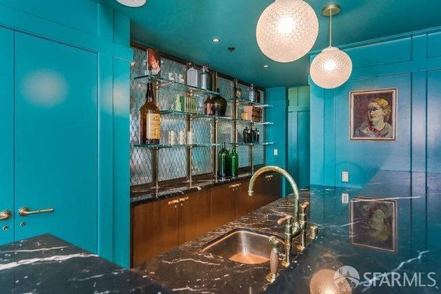 425 1st Street 4407, San Francisco, CA 94105