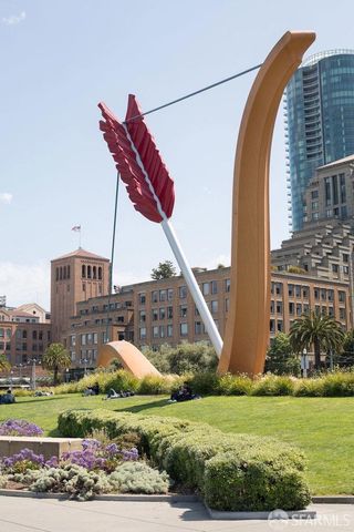 425 1st Street 4407, San Francisco, CA 94105