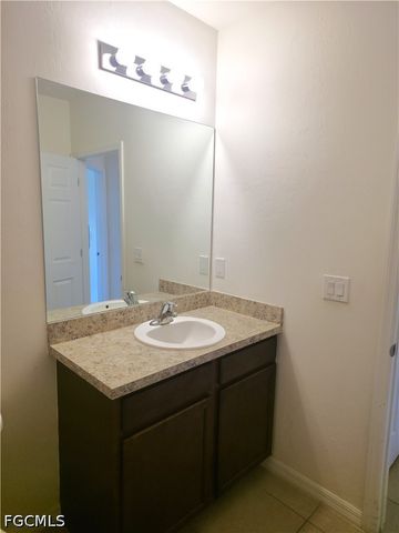 1148 NW 27th CT, Cape Coral, FL 33993