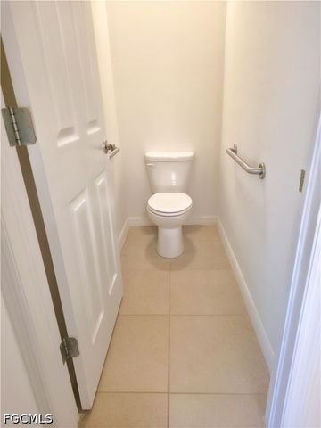 1148 NW 27th CT, Cape Coral, FL 33993
