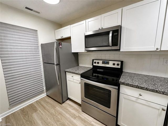 301 Village Lane C, Greensboro, NC 27409