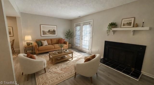 301 Village Lane C, Greensboro, NC 27409
