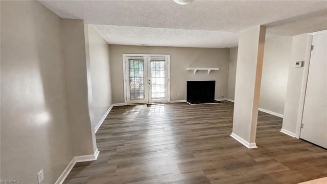 301 Village Lane C, Greensboro, NC 27409