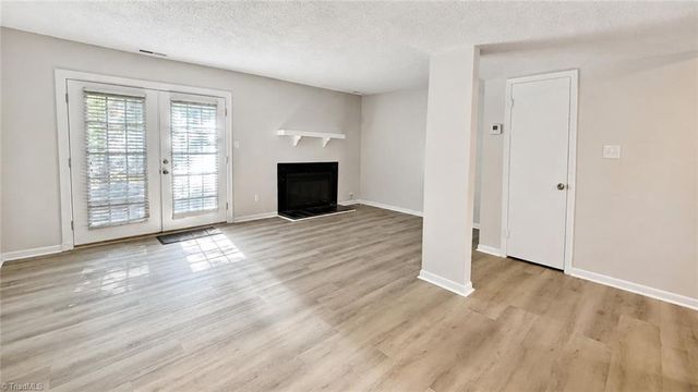 301 Village Lane C, Greensboro, NC 27409