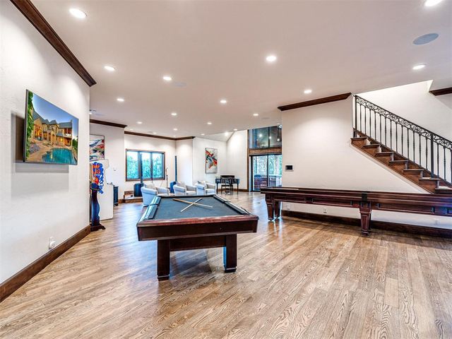 6401 Oak Tree Drive, Edmond, OK 73025