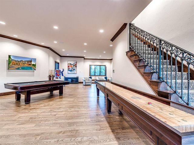 6401 Oak Tree Drive, Edmond, OK 73025