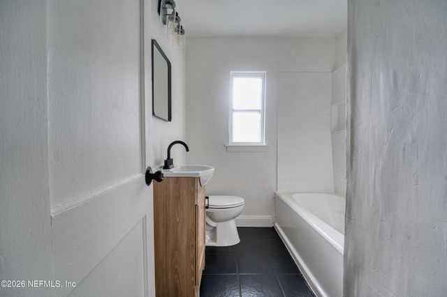 3544 INDIGO Drive, Jacksonville, FL 32207