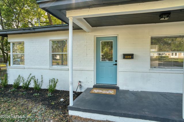 3544 INDIGO Drive, Jacksonville, FL 32207