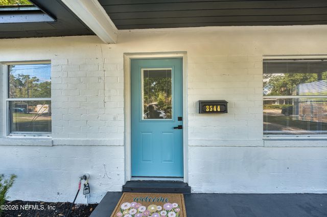 3544 INDIGO Drive, Jacksonville, FL 32207