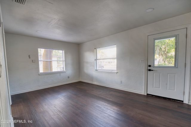 3544 INDIGO Drive, Jacksonville, FL 32207