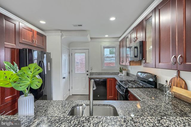 62 YORKWAY, Baltimore, MD 21222