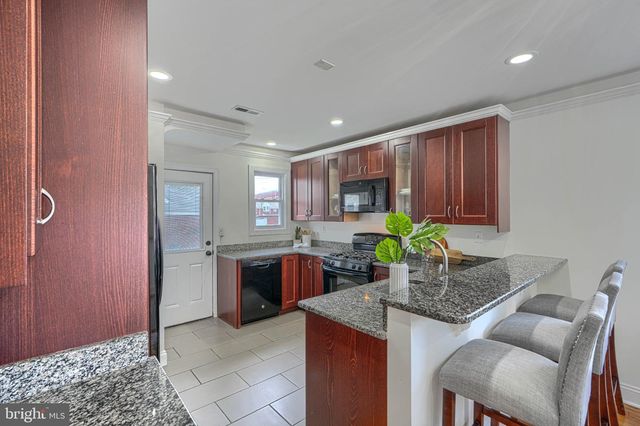 62 YORKWAY, Baltimore, MD 21222