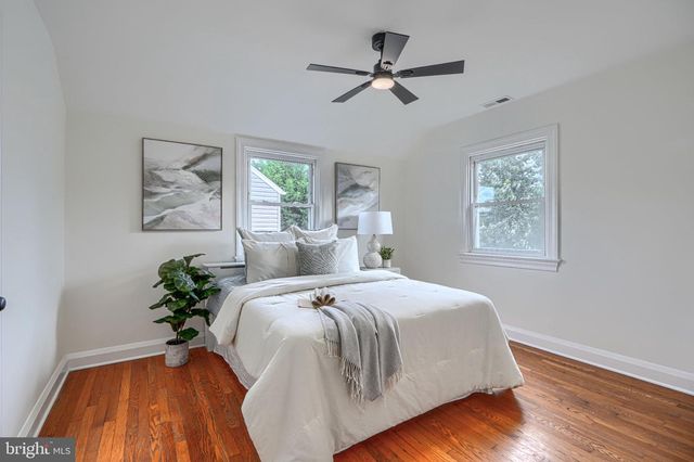 62 YORKWAY, Baltimore, MD 21222