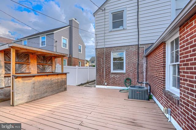 62 YORKWAY, Baltimore, MD 21222