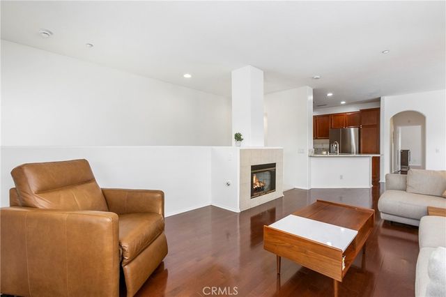23 Poppy, Irvine, CA 92618