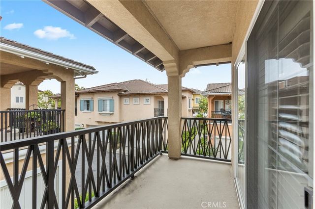 23 Poppy, Irvine, CA 92618