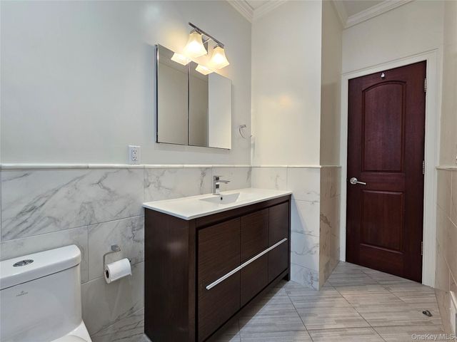 49 Greenridge Avenue, White Plains, NY 10605