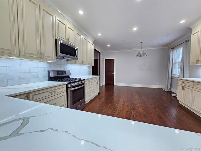 49 Greenridge Avenue, White Plains, NY 10605