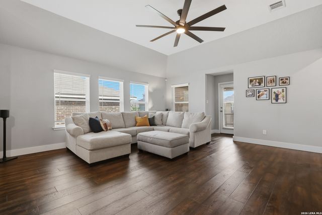 5947 Akin Run, San Antonio, TX 78261