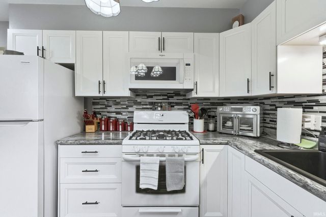 3226 Dodge Avenue, Fort Wayne, IN 46805