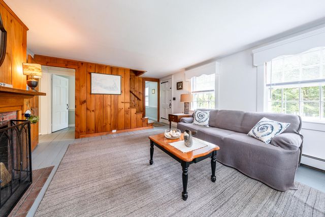 264 MA-28, Harwich, MA 02645